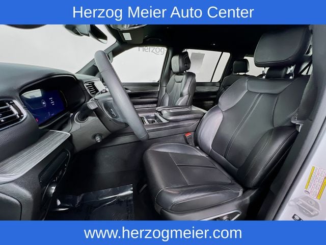 2023 Jeep Wagoneer L Series II