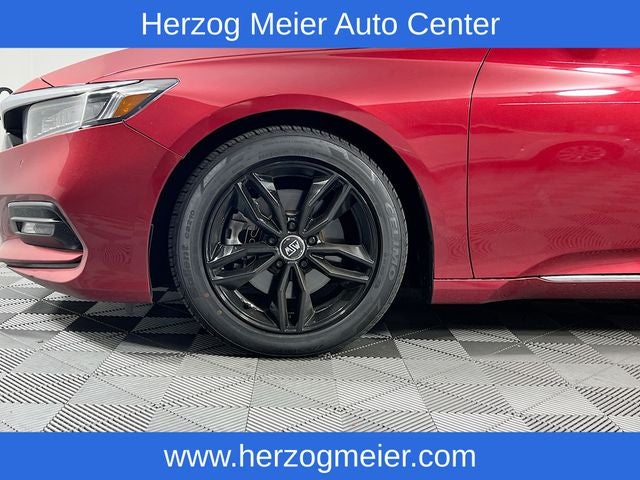 2019 Honda Accord Touring 2.0T
