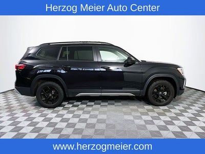 2025 Volkswagen Atlas 2.0T Peak Edition