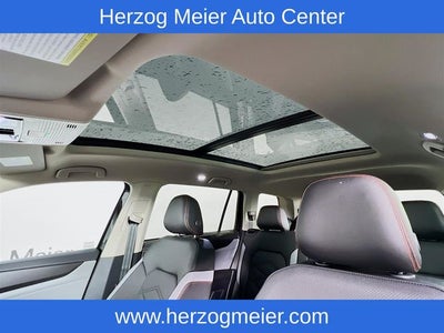 2025 Volkswagen Atlas 2.0T Peak Edition
