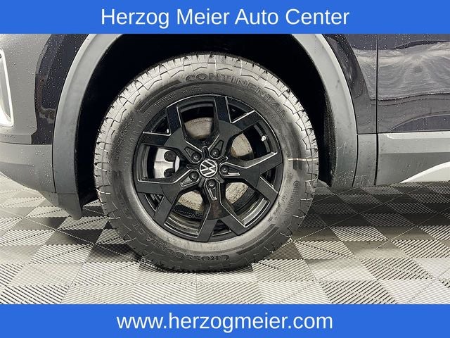 2025 Volkswagen Atlas 2.0T Peak Edition