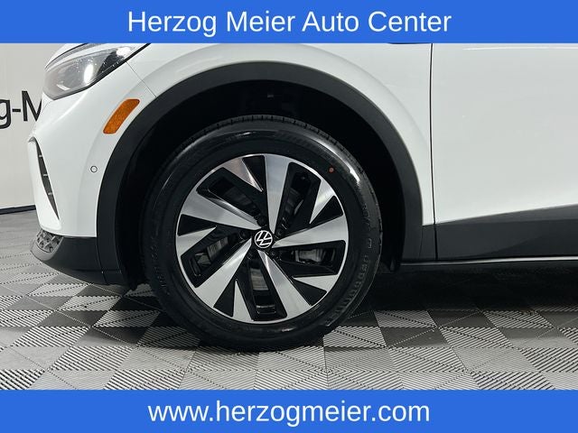 2023 Volkswagen ID.4 Pro