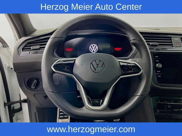 2024 Volkswagen Tiguan 2.0T SE R-Line Black