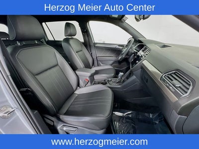 2024 Volkswagen Tiguan 2.0T SE R-Line Black