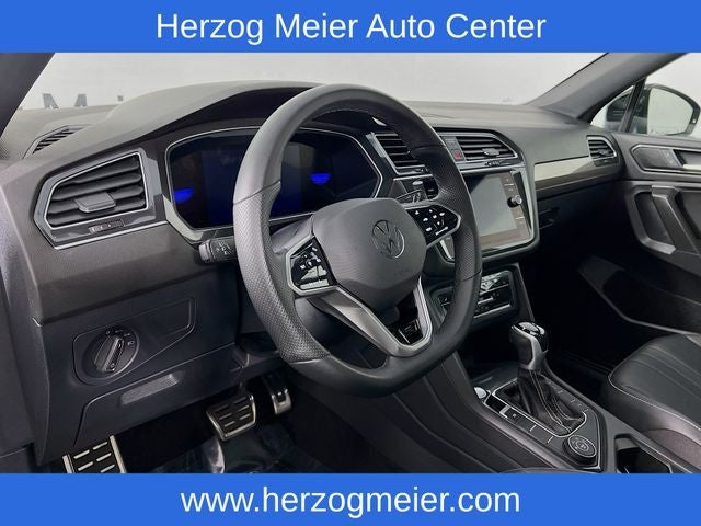 2024 Volkswagen Tiguan 2.0T SE R-Line Black