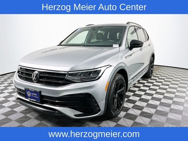 2024 Volkswagen Tiguan 2.0T SE R-Line Black