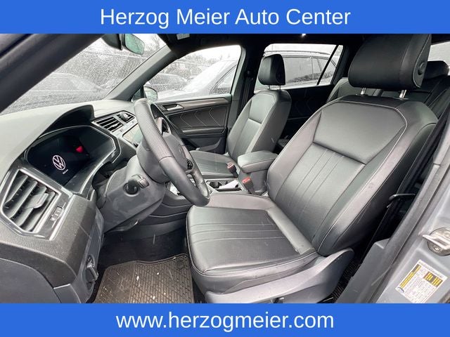 2023 Volkswagen Tiguan 2.0T SE R-Line Black