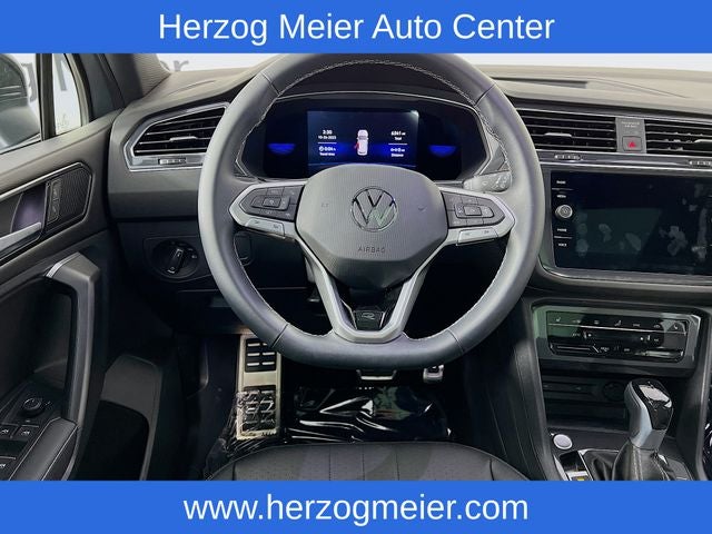 2023 Volkswagen Tiguan 2.0T SE R-Line Black