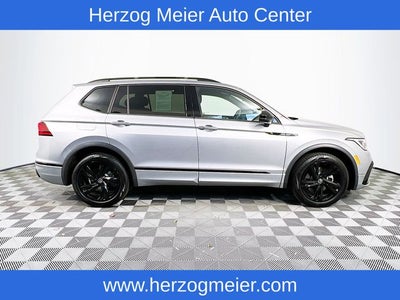 2023 Volkswagen Tiguan 2.0T SE R-Line Black