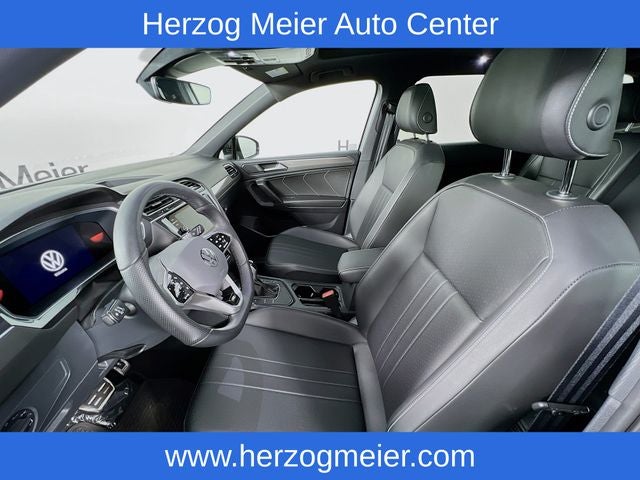 2024 Volkswagen Tiguan 2.0T SE R-Line Black