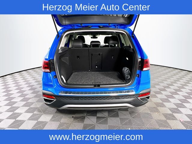 2024 Volkswagen Taos 1.5T SE