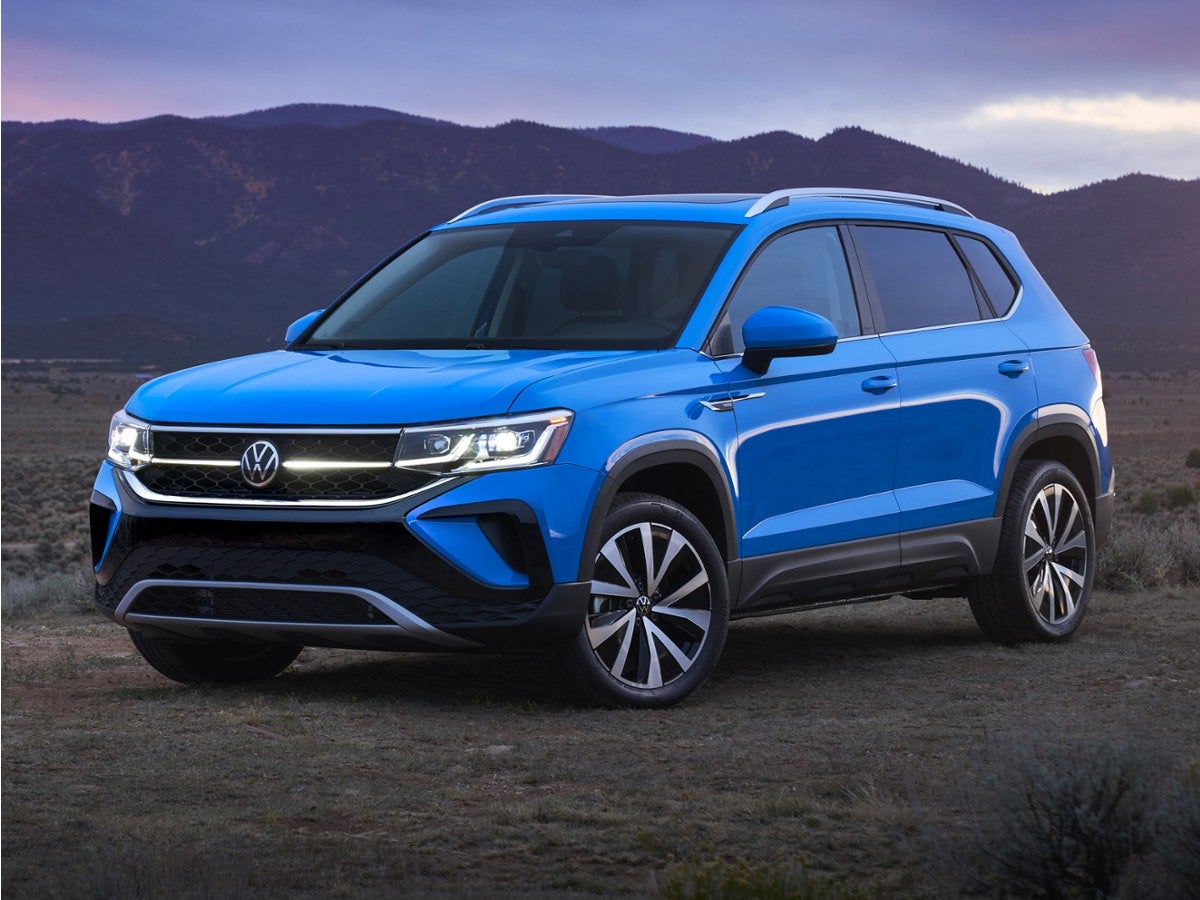 2024 Volkswagen Taos 1.5T SE 4Motion's photo