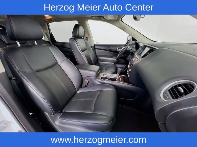 2019 Nissan Pathfinder Platinum
