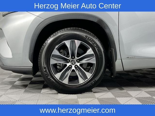 2020 Toyota Highlander Hybrid XLE