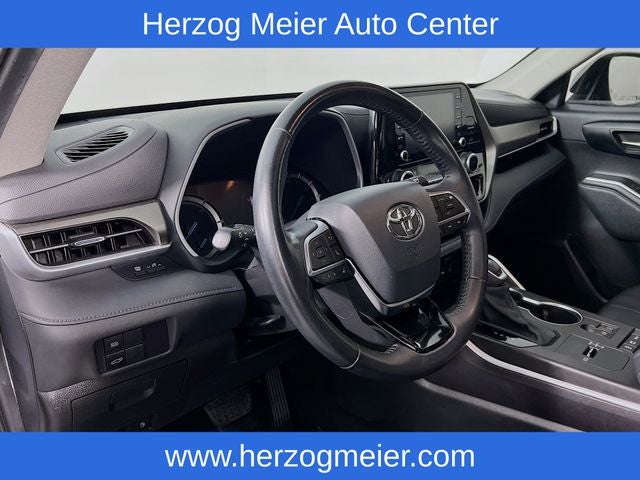 2020 Toyota Highlander Hybrid XLE