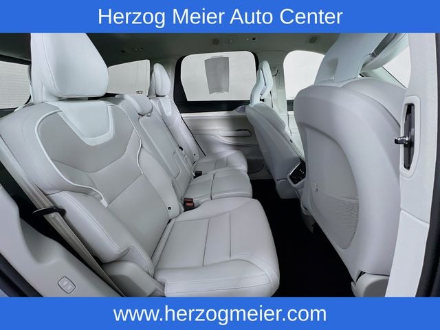 2025 Volvo EX90 Twin Motor Performance Ultra 7-Seater