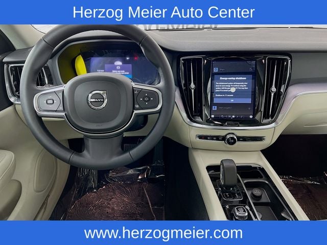 2024 Volvo S60 B5 Core Dark Theme