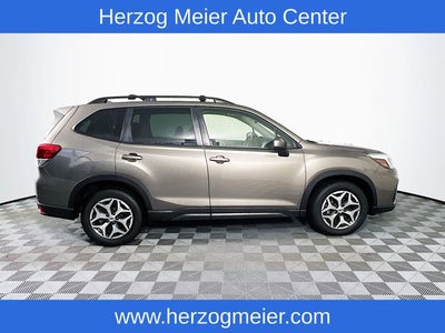 2020 Subaru Forester Premium