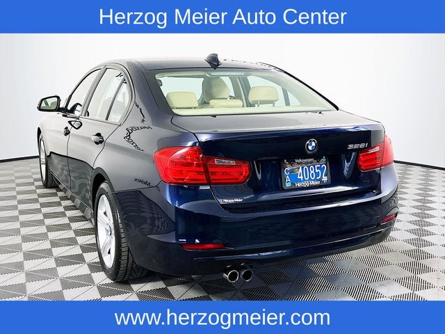 2013 BMW 3 Series 328i