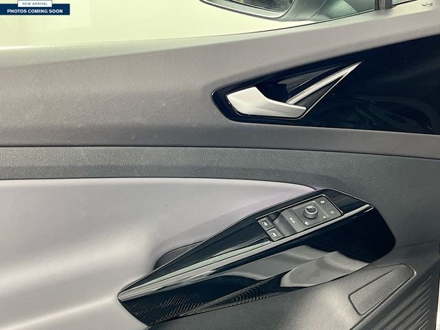 2022 Volkswagen ID.4 Pro