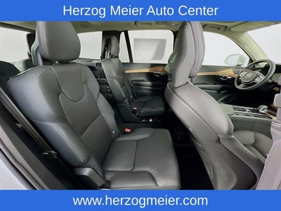 2025 Volvo XC90 B6 Plus 6-Seater