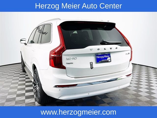 2025 Volvo XC90 B6 Plus 6-Seater