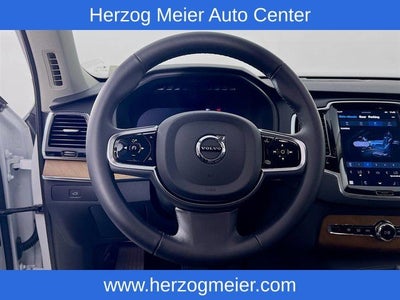 2025 Volvo XC90 B6 Plus 7-Seater