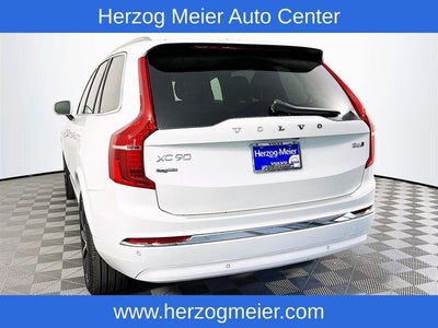 2025 Volvo XC90 B6 Plus 7-Seater