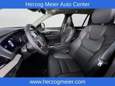 2025 Volvo XC90 B6 Ultra Bright