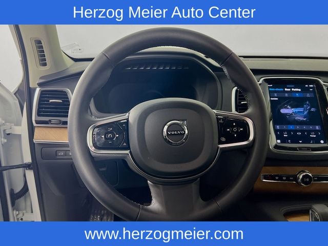 2024 Volvo XC90 Recharge Plug-In Hybrid T8 Plus Bright Theme 7 Passenger