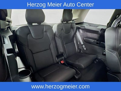 2025 Volvo XC90 Plug-In Hybrid T8 Ultra 6 Passenger