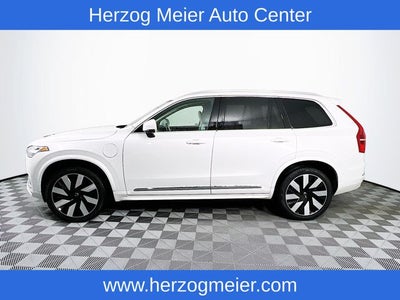2025 Volvo XC90 Plug-In Hybrid T8 Plus 7 Passenger