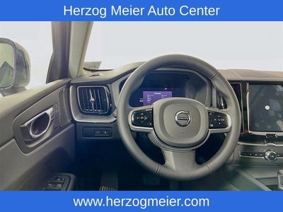 2025 Volvo XC60 Plug-In Hybrid T8 Plus