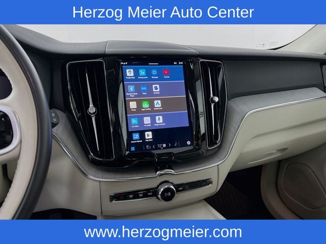 2025 Volvo XC60 Plug-In Hybrid Plus