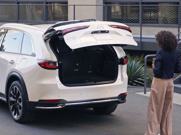 Herzog-Meier Mazda in Beaverton OR